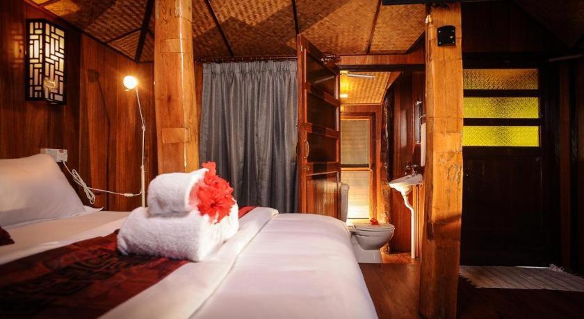 Malihom Private Estate Villa Balik Pulau Bagian luar foto