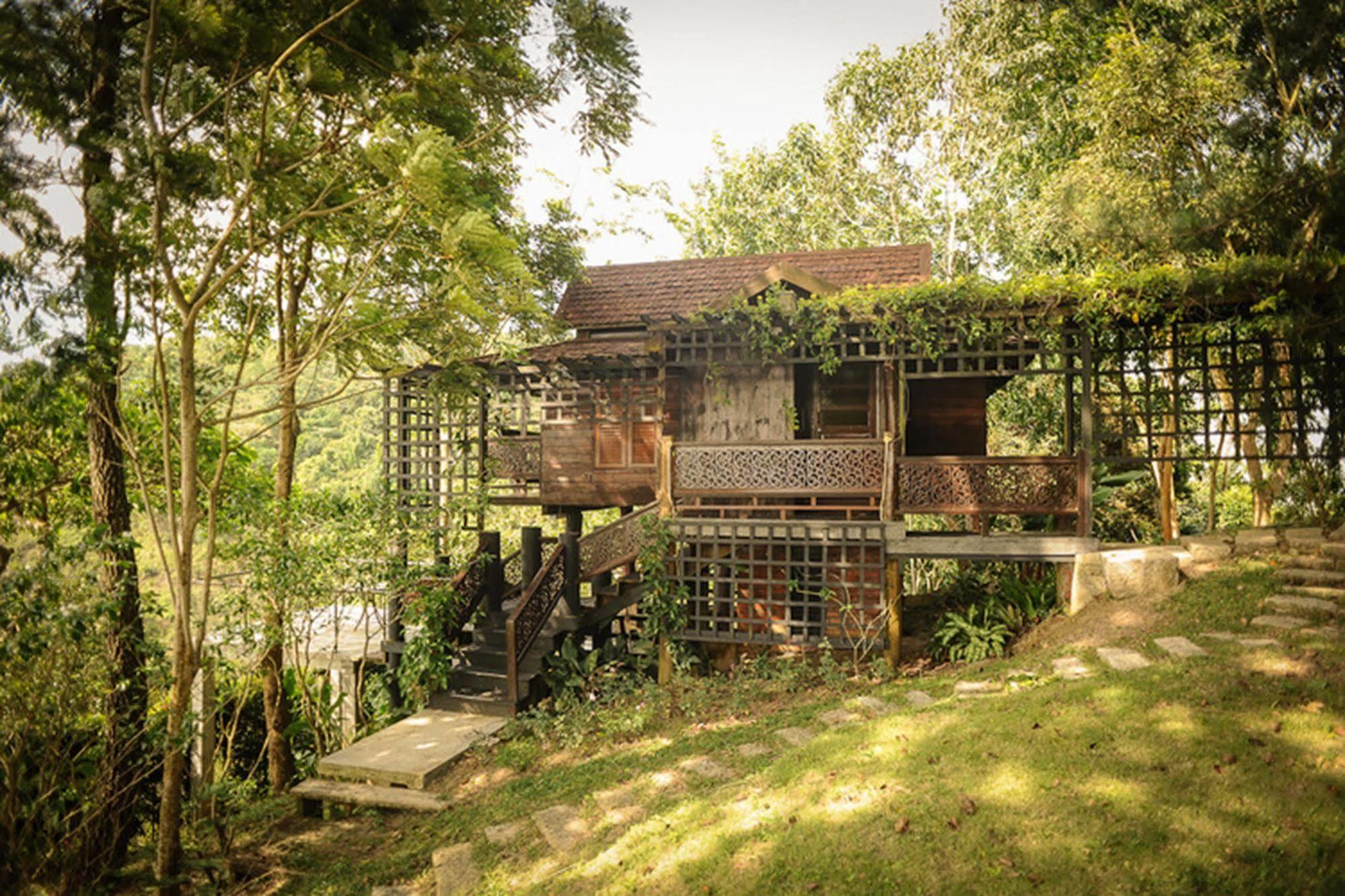 Malihom Private Estate Villa Balik Pulau Bagian luar foto